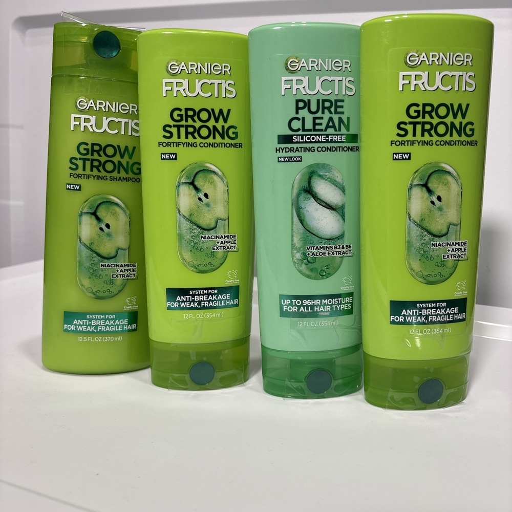 Lot (4) Garnier Fructis Grow Strong Pure Clean Shampoo and Conditioner Set